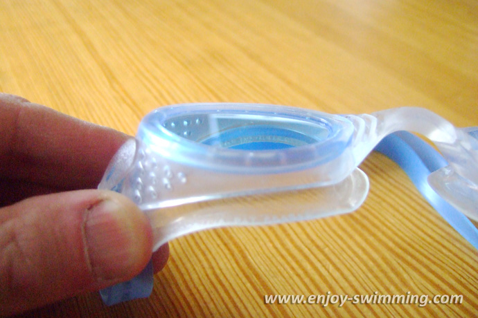 Speedo Futura Ice Plus Goggles - The lenses are flat